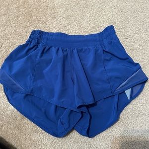 blue hotty hot 2.5 inch shorts